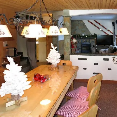 Plans Mayens Sleeps 8 Wifi Holiday home