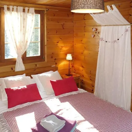 Holiday home Plans Mayens Sleeps 8 Wifi